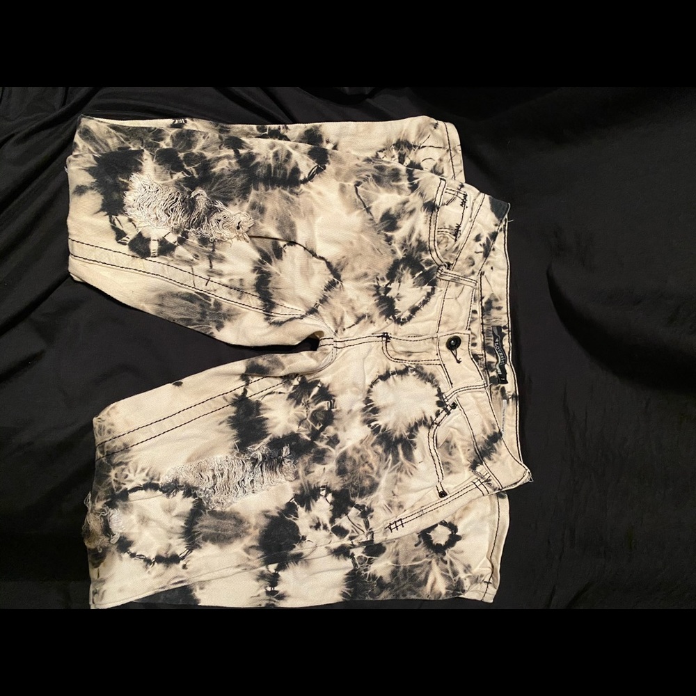 Bleached out skinny jeans
